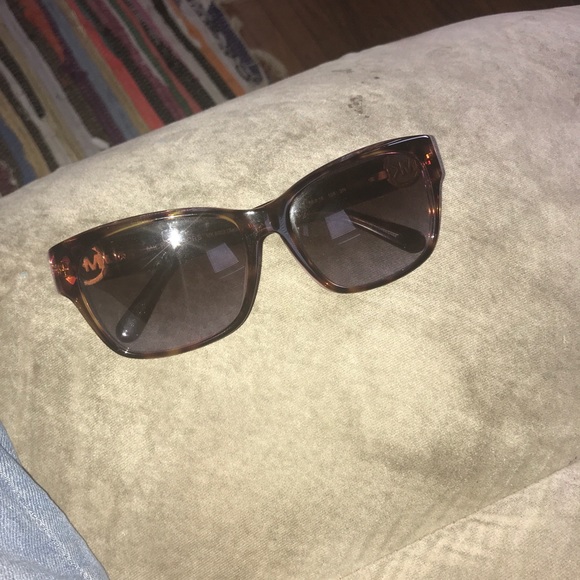 Michael kors glasses - Picture 1 of 4